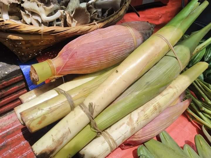 কলা থোড় প্রতি পিস