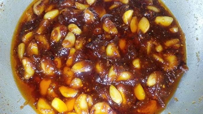 পাহাড়ি তেঁতুল + রসুন মিক্সড আচার